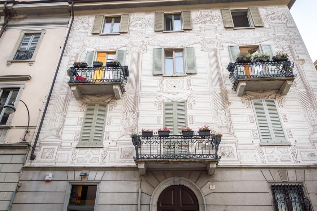 Como Design Apartment - Bymyhomeincomo Exterior photo